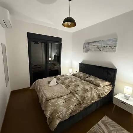 Daire Hill Podgoriçe