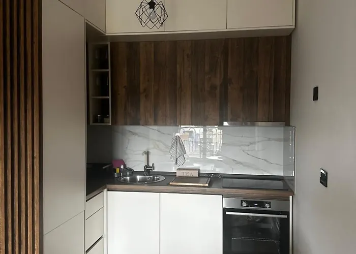 Hill * Ποντγορίτσα